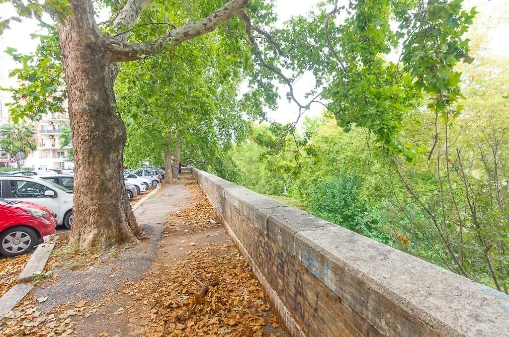 Lungotevere Home Rome 0*,