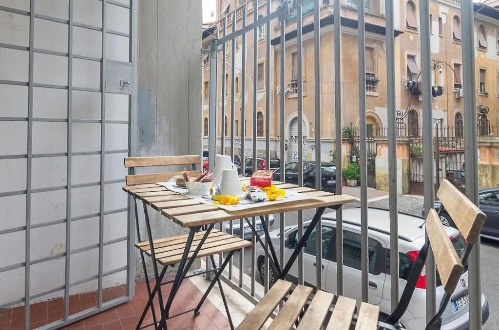 Lungotevere Home Rome Apartment